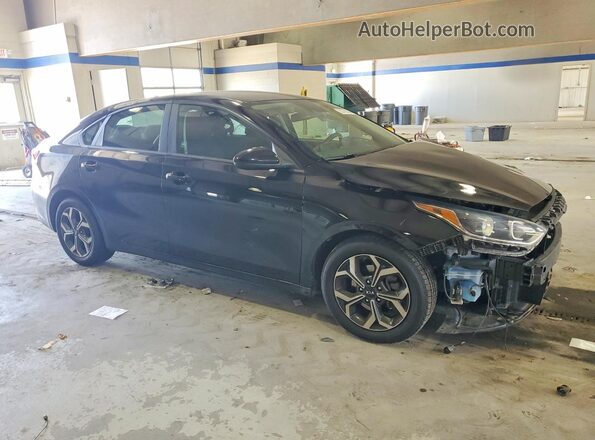 3KPF24AD1KE024217 2019 KIA FORTE Black Przód prawy