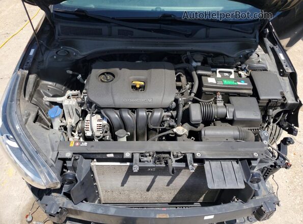 3KPF24AD1LE213807 2020 KIA FORTE Black Rear interior view