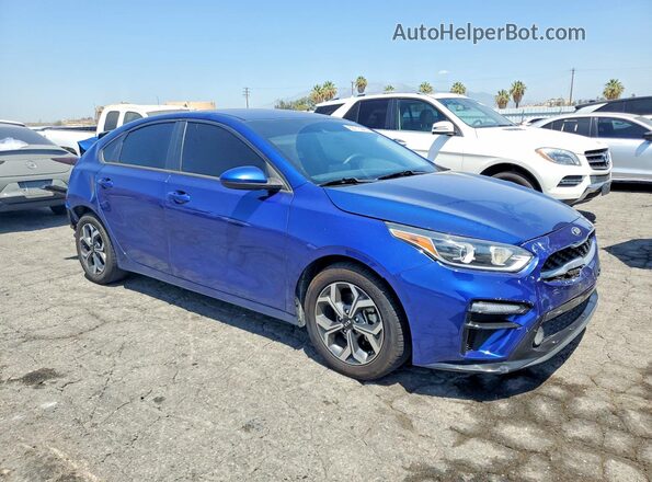3KPF24AD1ME295068 2021 KIA FORTE Blue Front right