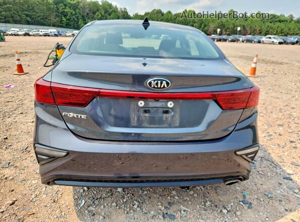3KPF24AD1ME333544 2021 KIA FORTE Gray Widok z tyłu
