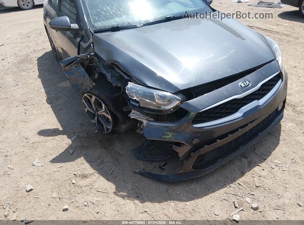 3KPF24AD1ME395512 2021 KIA FORTE Gray Widok z przodu