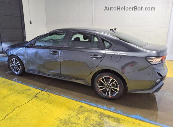3KPF24AD1PE504894 2023 KIA FORTE Gray Tył lewy