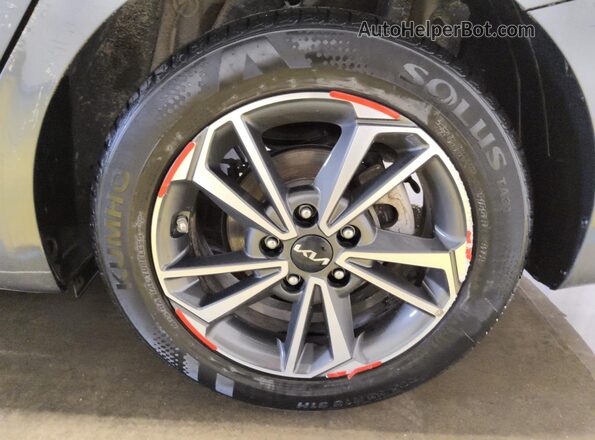 3KPF24AD1PE504894 2023 KIA FORTE Gray 
