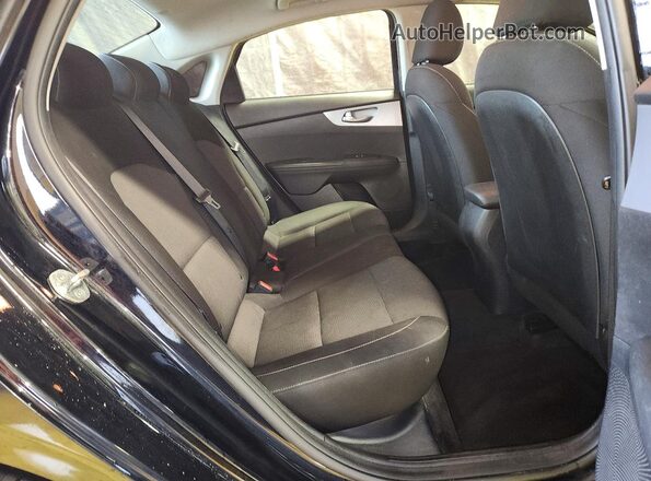 3KPF24AD1PE540536 2023 KIA FORTE Black Вид задніх сидінь