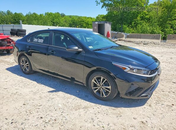 3KPF24AD1PE553903 2023 KIA FORTE Black Delantero derecho