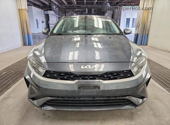 3KPF24AD1PE616157 2023 KIA FORTE Gray Вид спереду