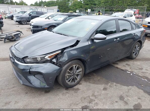 3KPF24AD1RE735569 2024 KIA FORTE Gray Front left
