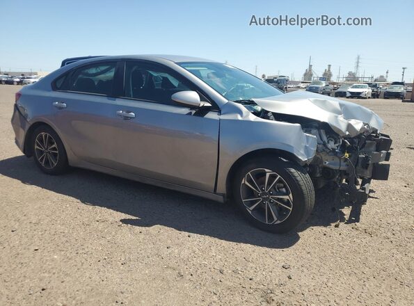 3KPF24AD1RE738505 2024 KIA FORTE Silver 