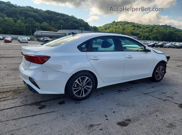 3KPF24AD1RE795836 2024 KIA FORTE White Հետևի աջ