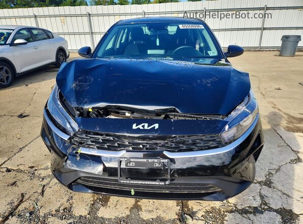 3KPF24AD1RE804082 2024 KIA FORTE Black Widok z przodu
