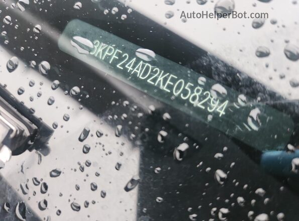3KPF24AD2KE058294 2019 KIA FORTE Gray Widok komory silnika