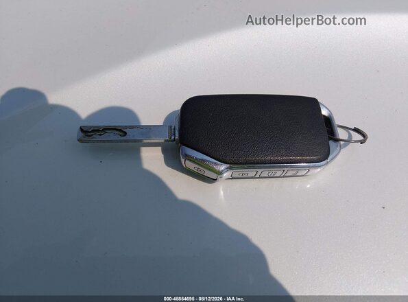 3KPF24AD2LE143699 2020 KIA FORTE Gray Vista del salpicadero