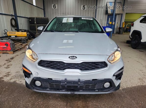 3KPF24AD2LE201391 2020 KIA FORTE Silver Widok z przodu