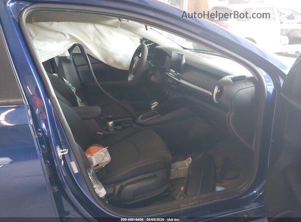 3KPF24AD2LE205814 2020 KIA FORTE Blue Вид салону спереду