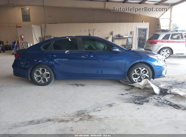 3KPF24AD2LE205814 2020 KIA FORTE Blue Вид задньої частини салону