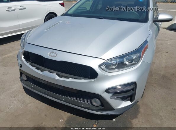 3KPF24AD2LE248162 2020 KIA FORTE Gray Widok z przodu