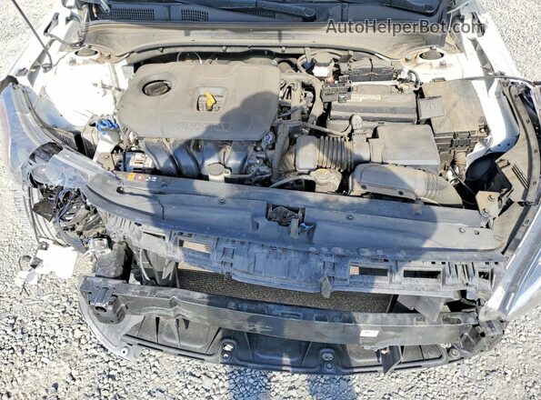 3KPF24AD2ME268784 2021 KIA FORTE White Vista interior trasera