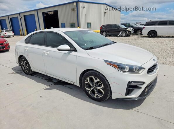 3KPF24AD2ME309947 2021 KIA FORTE White Przód prawy