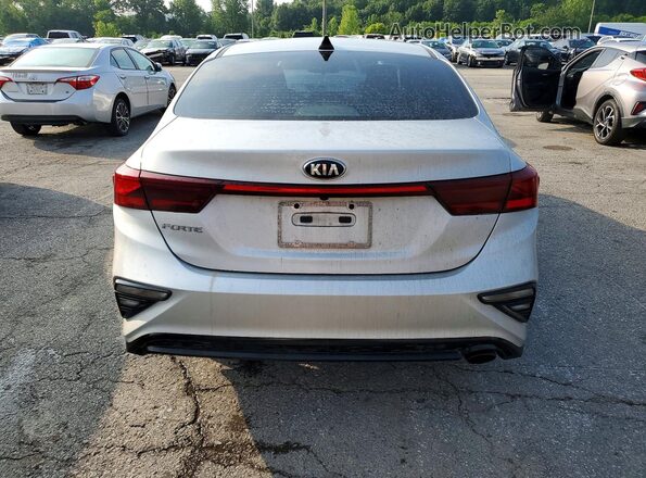3KPF24AD2ME398838 2021 KIA FORTE Серебряный Вид сзади