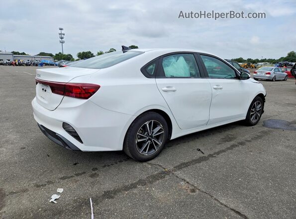 3KPF24AD2PE505696 2023 KIA FORTE White უკანა მარჯვენა