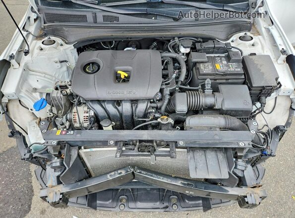 3KPF24AD2PE505696 2023 KIA FORTE White უკანა სალონის ხედი