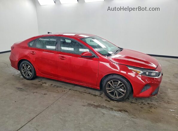 3KPF24AD2PE571195 2023 KIA FORTE Красный Передняя правая четверть