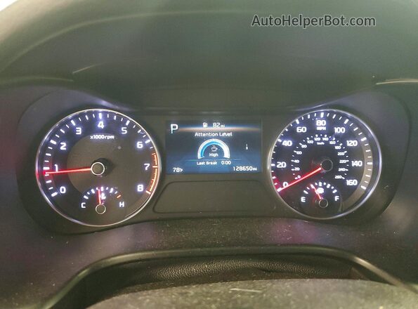 3KPF24AD2PE571195 2023 KIA FORTE Красный Вид щитка приборов