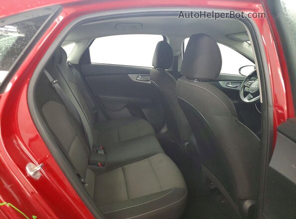 3KPF24AD2PE571195 2023 KIA FORTE Красный Вид задних сидений