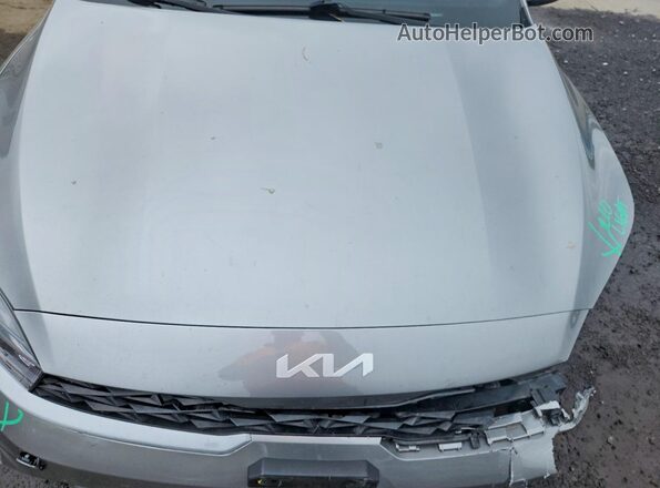 3KPF24AD2PE595819 2023 KIA FORTE Gray Widok wnętrza z tyłu