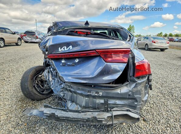 3KPF24AD2PE596811 2023 KIA FORTE Угольный Вид сзади