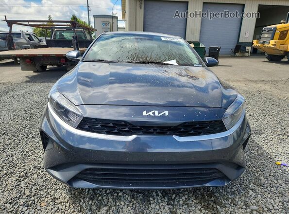 3KPF24AD2PE596811 2023 KIA FORTE Угольный Вид спереди