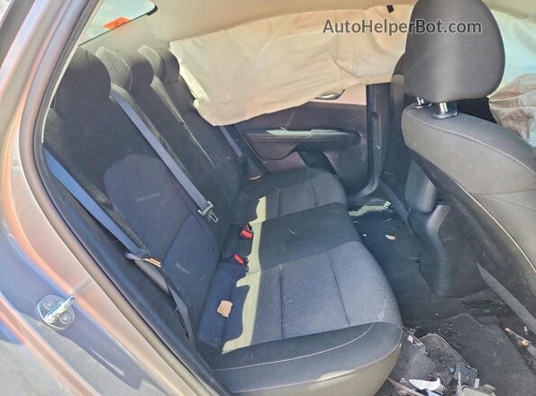 3KPF24AD2PE641245 2023 KIA FORTE Silver უკანა სავარძლების ხედი