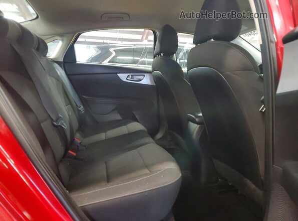 3KPF24AD2PE642394 2023 KIA FORTE Red უკანა სავარძლების ხედი