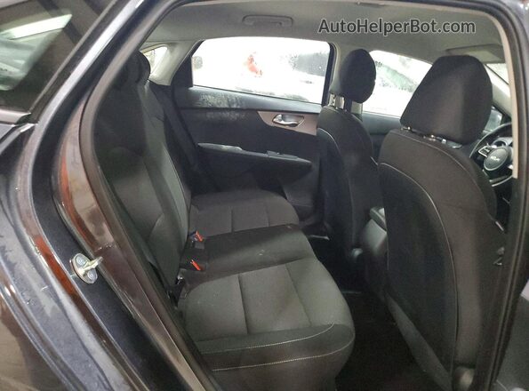 3KPF24AD2PE662970 2023 KIA FORTE Gray Вид задніх сидінь