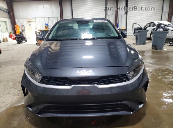 3KPF24AD2PE662970 2023 KIA FORTE Gray Вид спереду