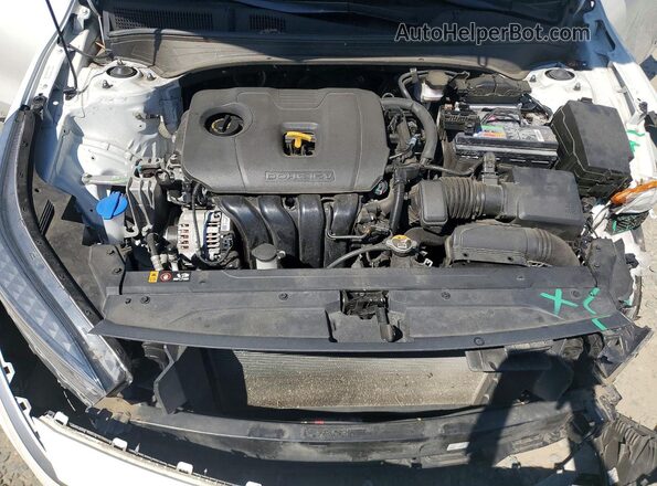 3KPF24AD2RE692344 2024 KIA FORTE Белый Вид задней части салона