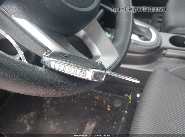 3KPF24AD3KE057428 2019 KIA FORTE Red Dashboard view