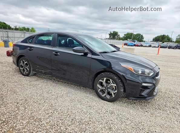 3KPF24AD3ME273556 2021 KIA FORTE Black Przód prawy