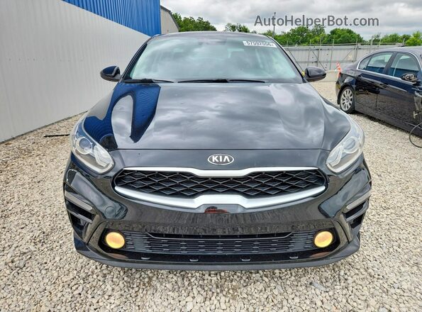 3KPF24AD3ME273556 2021 KIA FORTE Black Widok z przodu