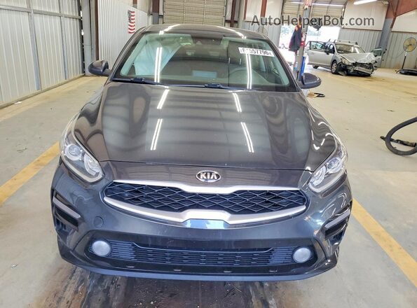 3KPF24AD3ME352984 2021 KIA FORTE Gray Vista frontal