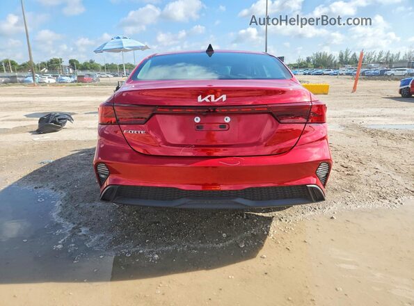 3KPF24AD3NE444209 2022 KIA FORTE Red უკანა ხედი