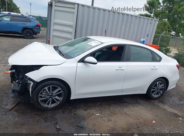 3KPF24AD3NE491272 2022 KIA FORTE White 