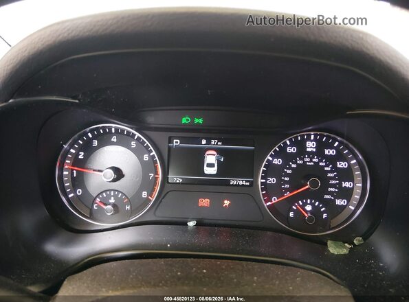 3KPF24AD3PE538951 2023 KIA FORTE White Հետևի նստատեղերի տեսք