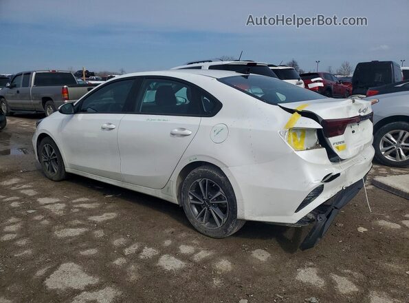 3KPF24AD3PE637012 2023 KIA FORTE White Trasero izquierdo