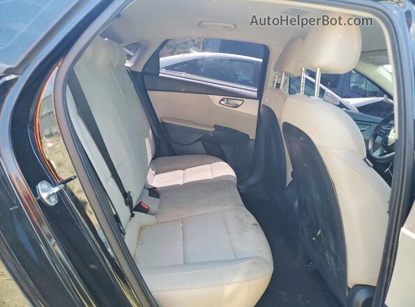 3KPF24AD3PE654733 2023 KIA FORTE Black Vista de los asientos traseros
