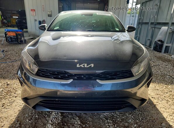 3KPF24AD3RE705389 2024 KIA FORTE Gray Front view