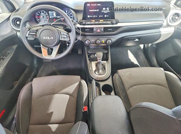 3KPF24AD3RE705389 2024 KIA FORTE Gray Dashboard view