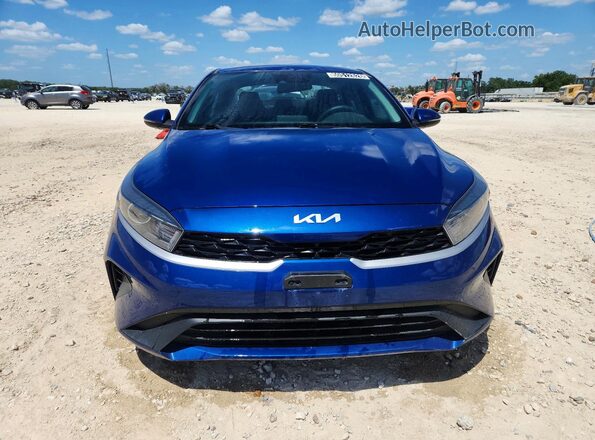 3KPF24AD3RE713931 2024 KIA FORTE Blue Vista frontal
