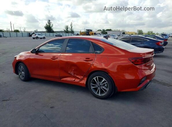 3KPF24AD3RE716215 2024 KIA FORTE Orange Trasero izquierdo