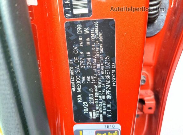 3KPF24AD3RE716215 2024 KIA FORTE Orange Vista del compartimento del motor